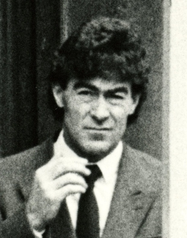 Followinginthefootstepsofnotoriousheroinpeddler-LarryDunne-pictured above-ChristysethimselfupinFairviewinaquietapartmentblock Followinginthefootstepsofnotoriousheroinpeddler-LarryDunne-pictured above-ChristysethimselfupinFairviewinaquietapartmentblock